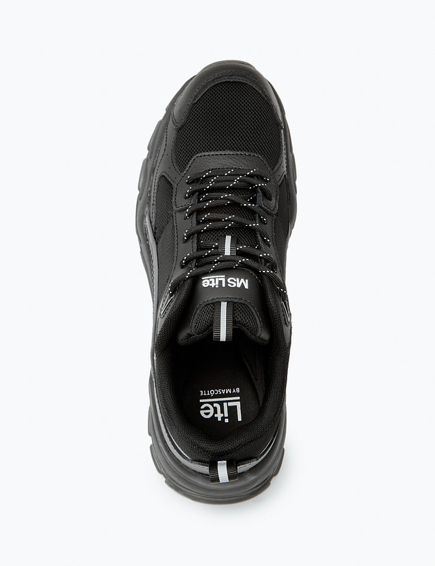 Черные массивные женские кроссовки MASCOTTE 189-414721-0202 | ракурс 4 Черные массивные женские кроссовки MASCOTTE 189-414721-0202 | ракурс 4