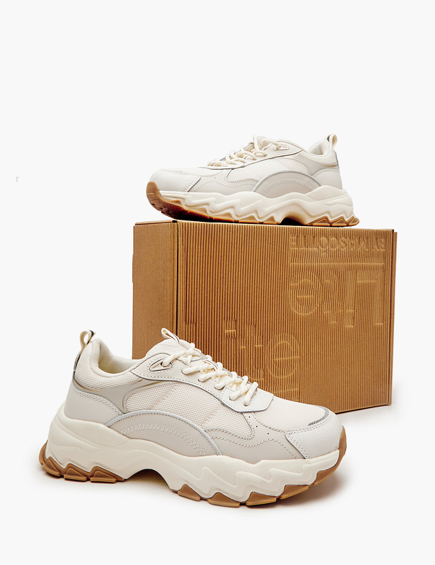 Молочные массивные женские кроссовки MASCOTTE 189-414721-0201 | ракурс 6