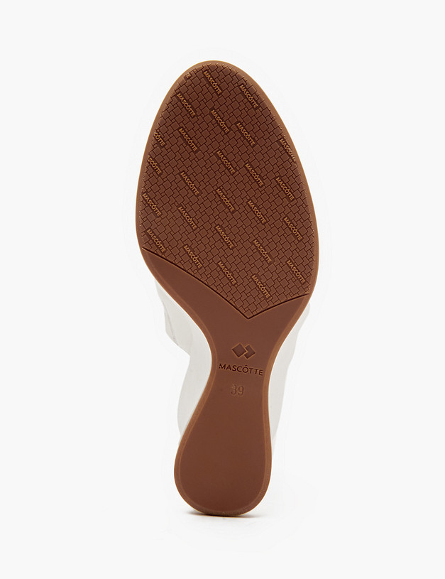 Белые женские мюли на танкетке MASCOTTE 233-412311-0501 | ракурс 7