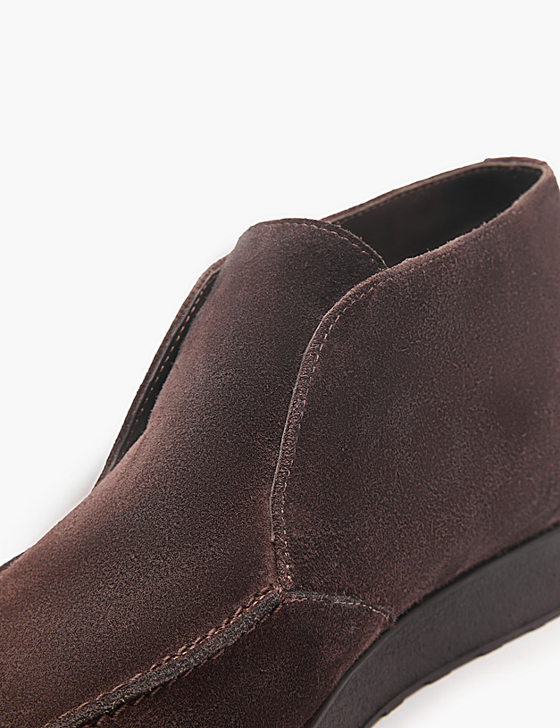 Коричневые мужские ботинки из велюра MASCOTTE 175-3291823-3238M | ракурс 7 Коричневые мужские ботинки из велюра MASCOTTE 175-3291823-3238M | ракурс 7