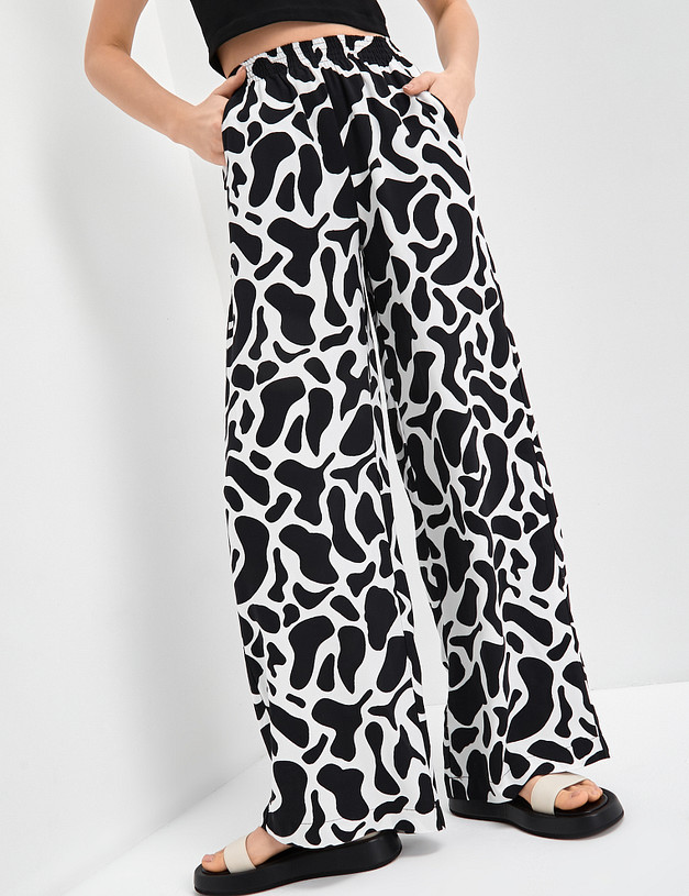 Женские широкие брюки с принтом MASCOTTE 790-3104-2402 | ракурс 6