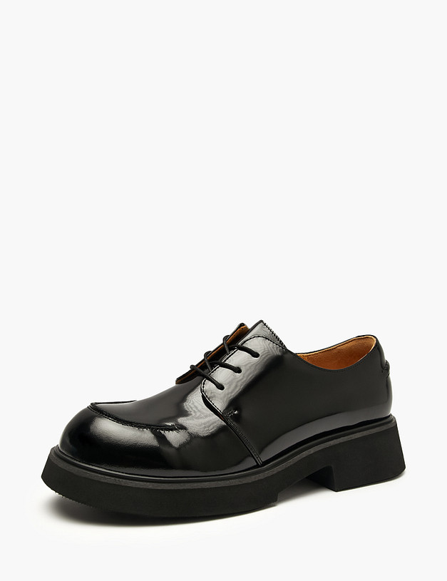 Черные женские лакированные дерби MASCOTTE 58-410811-0102 | ракурс 2 Черные женские лакированные дерби MASCOTTE 58-410811-0102 | ракурс 2