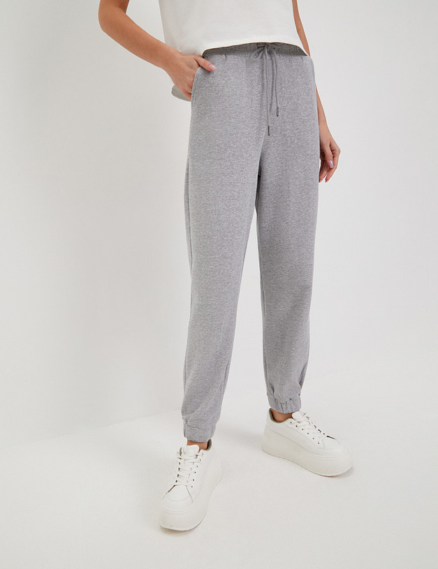 Женские спортивные брюки MASCOTTE 848-4125-2610 | ракурс 2 Женские спортивные брюки MASCOTTE 848-4125-2610 | ракурс 2