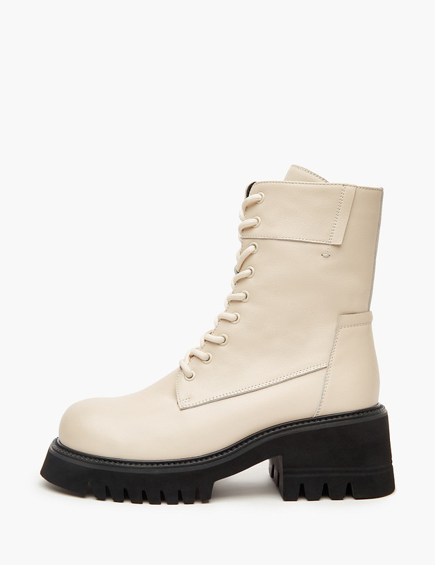Бежевые женские зимние ботинки на контрастной подошве MASCOTTE 233-3201536-7137M | ракурс 1