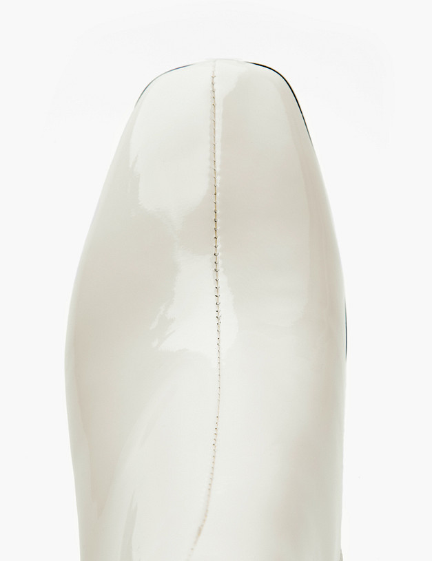 Молочные женские лакированные ботильоны MASCOTTE 233-410421-3778M | ракурс 4 Молочные женские лакированные ботильоны MASCOTTE 233-410421-3778M | ракурс 4