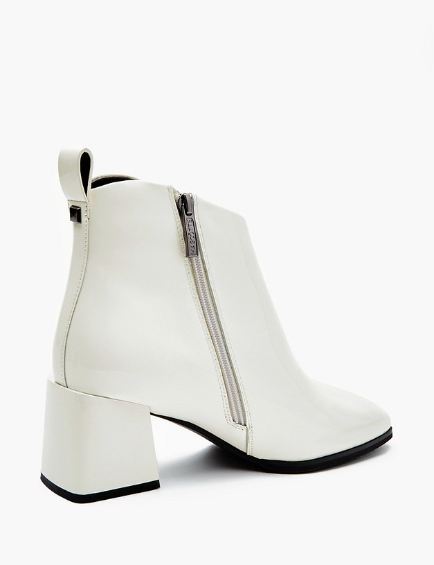 Молочные женские лакированные ботильоны MASCOTTE 233-410421-3778M | ракурс 3 Молочные женские лакированные ботильоны MASCOTTE 233-410421-3778M | ракурс 3