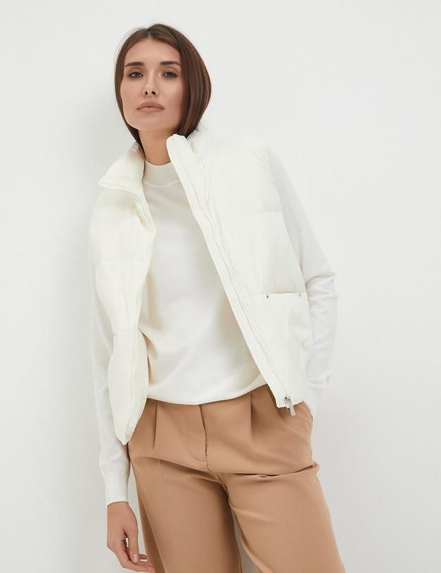 Белый женский жилет MASCOTTE 234-3320-2401 | ракурс 3 Белый женский жилет MASCOTTE 234-3320-2401 | ракурс 3