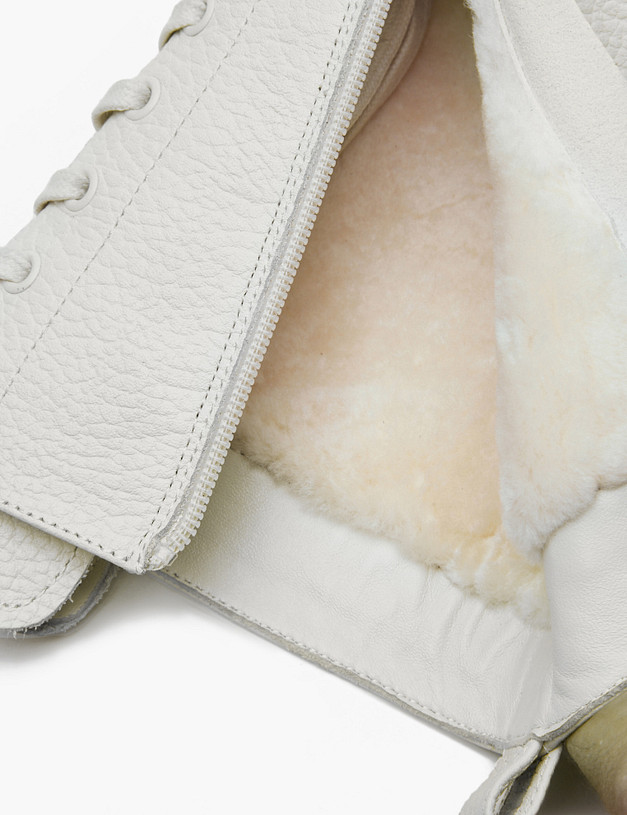 Молочные зимние женские ботинки MASCOTTE 94-421631-0101 | ракурс 7