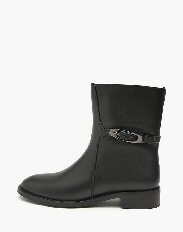 Черные женские ботинки 7990₽