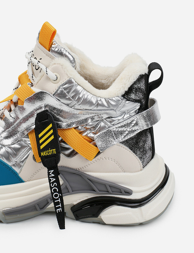 Белые женские кроссовки с яркими вставками MASCOTTE 234-121322-0601 | ракурс 7