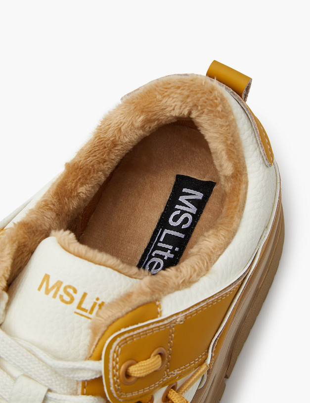 Желтые женские кеды на платформе MASCOTTE 234-323822-0618 | ракурс 6 Желтые женские кеды на платформе MASCOTTE 234-323822-0618 | ракурс 6
