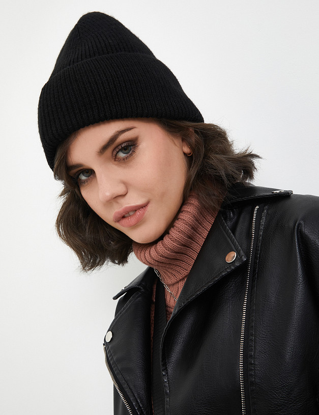 Черная женская шапка MASCOTTE 781-3216-7502 | ракурс 1