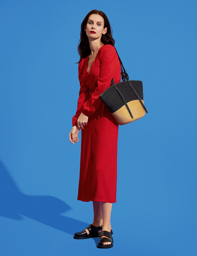 Черные кожаные женские сандалии MASCOTTE 233-312311-0102 | ракурс 1