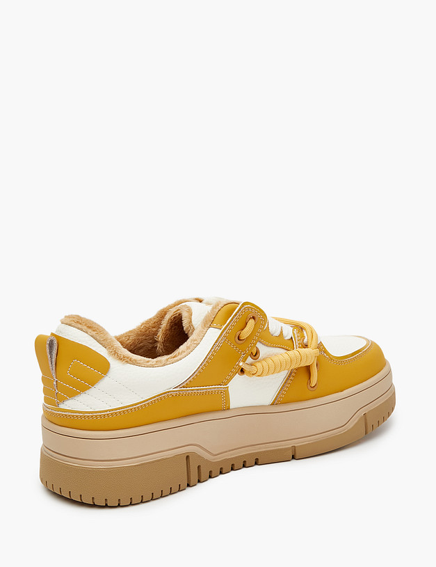 Желтые женские кеды на платформе MASCOTTE 234-323822-0618 | ракурс 3 Желтые женские кеды на платформе MASCOTTE 234-323822-0618 | ракурс 3