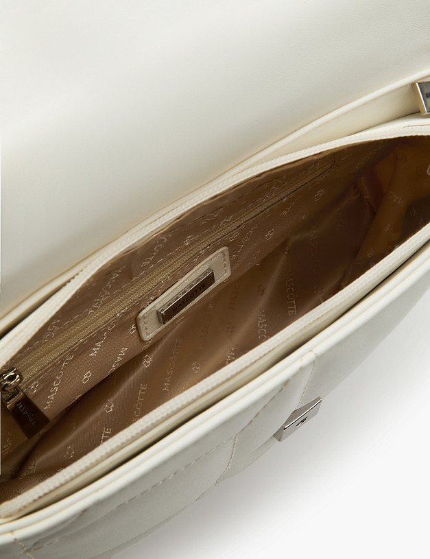 Белая стеганая женская сумка MASCOTTE 670-3102-601 | ракурс 4 Белая стеганая женская сумка MASCOTTE 670-3102-601 | ракурс 4