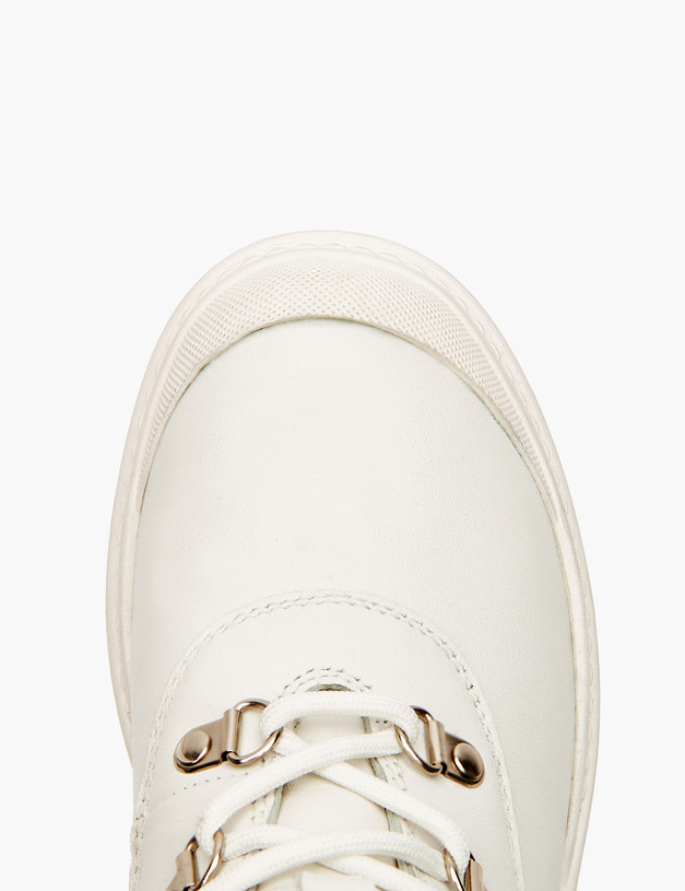 Белые женские зимние ботинки MASCOTTE 233-323631-0101 | ракурс 5