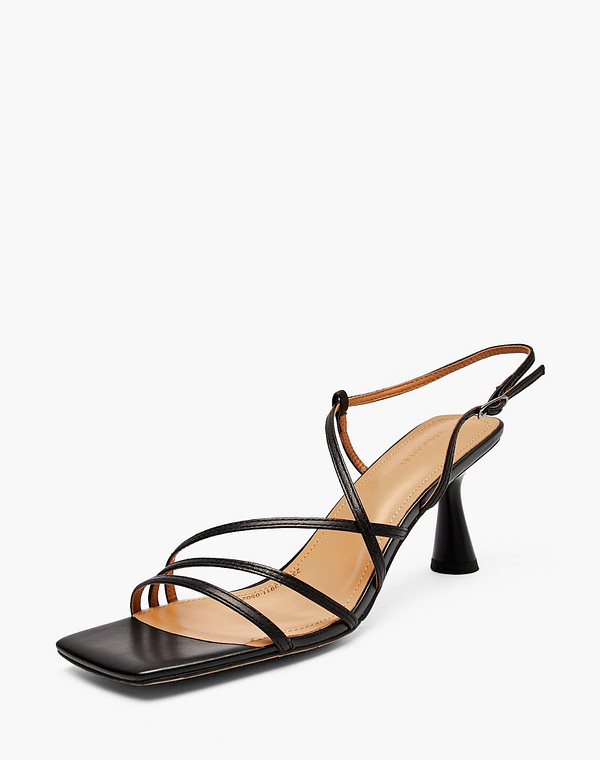 233-513911-0502 Туфли летние женские нат.кожа/нат.кожа черн, Mascotte