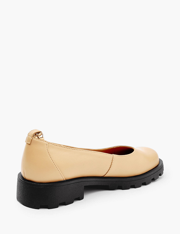 Бежевые женские туфли с декоративным браслетом MASCOTTE 233-4124211-0508 | ракурс 3