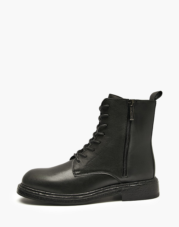 Черные женские ботинки 10990₽