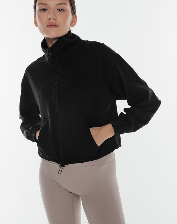 234-3189-2402 Джемпер спортивный женский черн, Mascotte