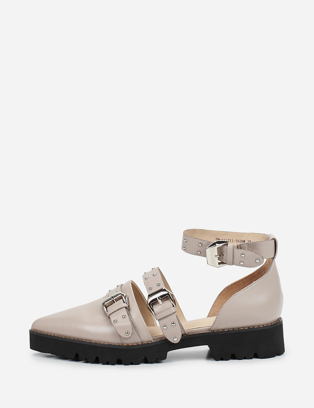 Бежевые туфли на низком каблуке MASCOTTE 09-111211-3526M | ракурс 2