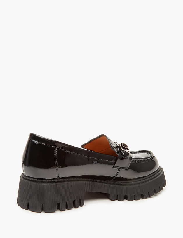 Черные лакированные женские лоферы MASCOTTE 234-123513-3701M | ракурс 3