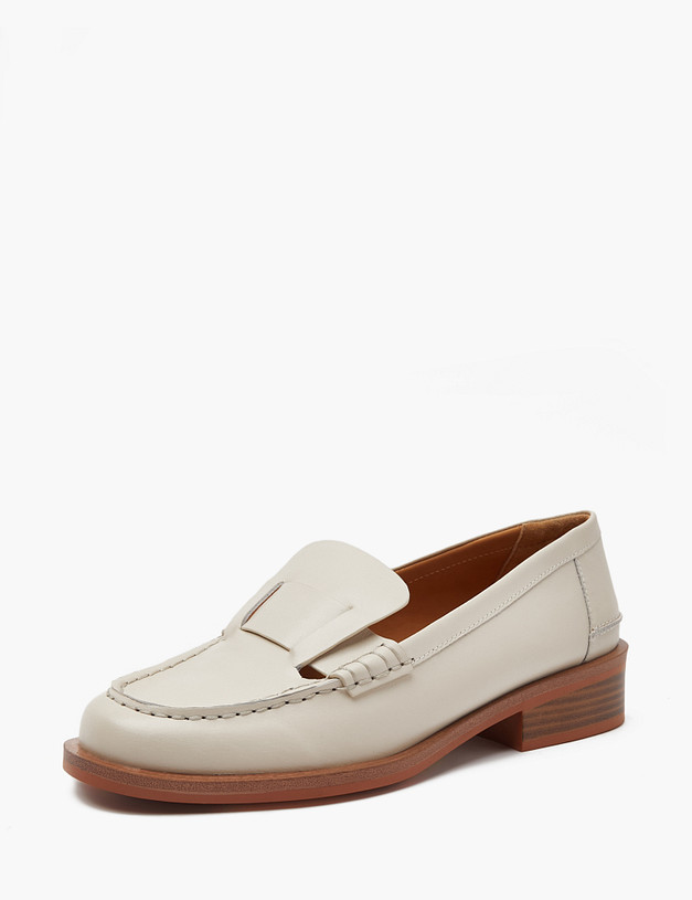 Молочные женские лоферы из кожи MASCOTTE 233-413211-0101 | ракурс 2
