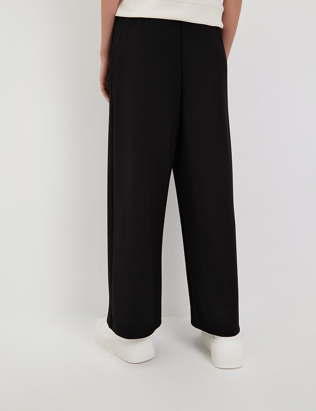 Черные женские спортивные брюки MASCOTTE 890-4108-2402 | ракурс 6 Черные женские спортивные брюки MASCOTTE 890-4108-2402 | ракурс 6