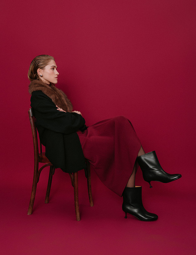 Черные женские ботильоны MASCOTTE 234-529811-0102 | ракурс 1