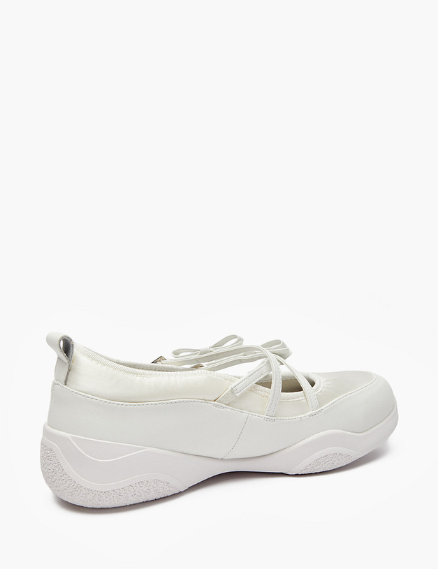 Белые женские слипоны MASCOTTE 234-517221-1001M | ракурс 4