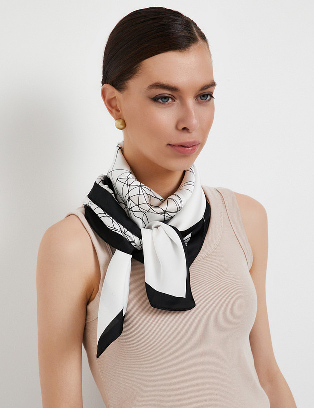 Белый женский платок MASCOTTE 700-5105-2401 | ракурс 1