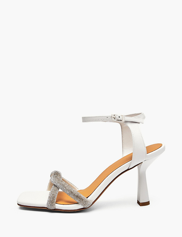 Белые женские босоножки MASCOTTE 126-610711-0101 | ракурс 1