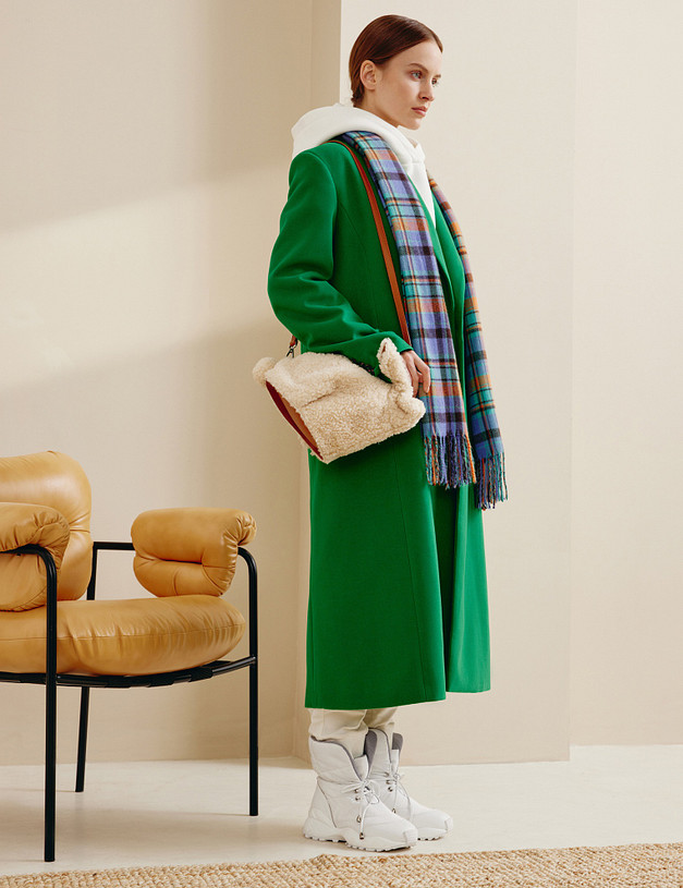 Белая фигурная женская сумка MASCOTTE 660-2246-401 | ракурс 2