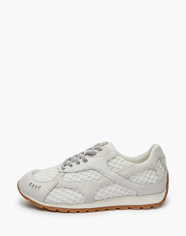 Белые женские кроссовки 4790₽