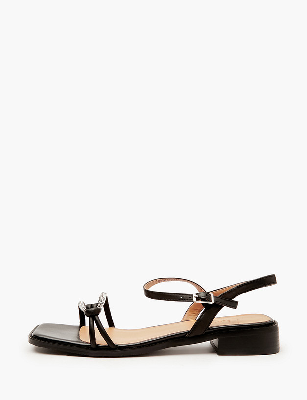 Черные женские сандалии MASCOTTE 126-411011-0602 | ракурс 2 Черные женские сандалии MASCOTTE 126-411011-0602 | ракурс 2