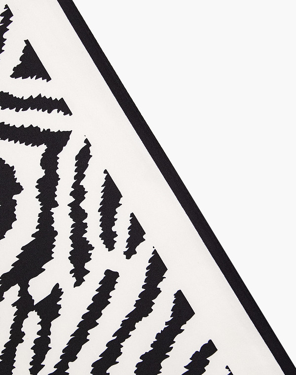 766-6116-2421 Платок женский черн/бел, Mascotte