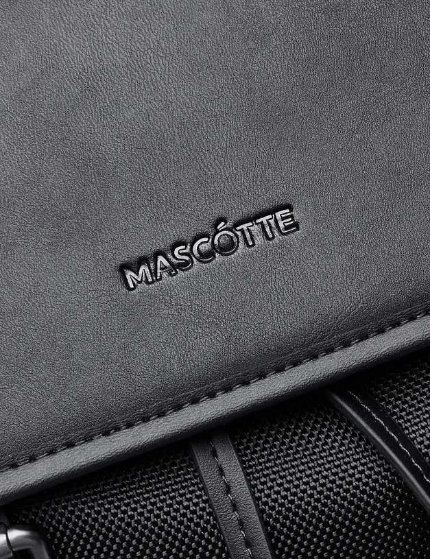 Черный мужской рюкзак MASCOTTE 604-5128-202 | ракурс 6 Черный мужской рюкзак MASCOTTE 604-5128-202 | ракурс 6
