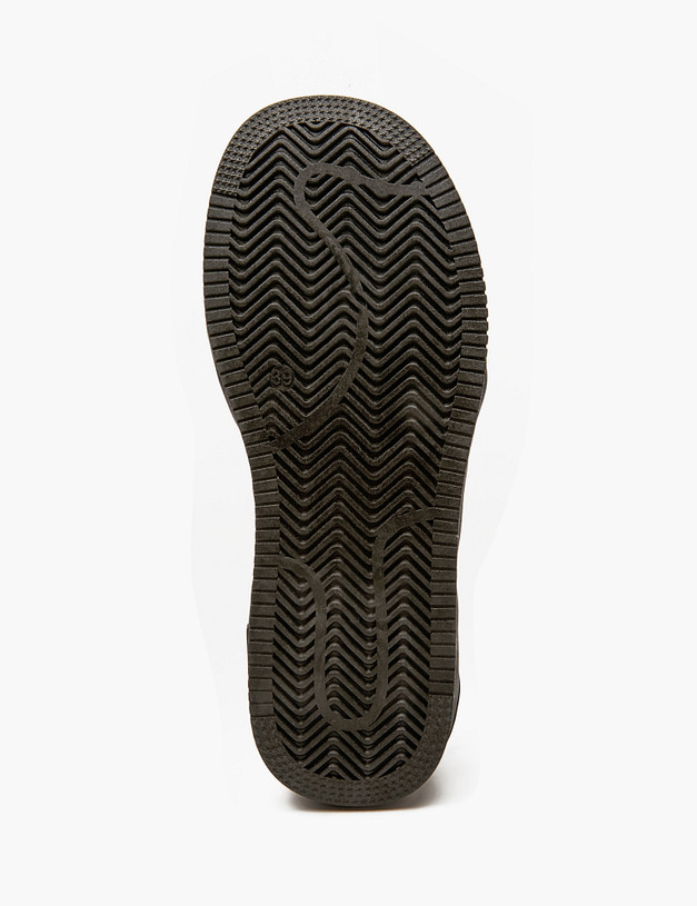 Черные женские кеды с сетчатыми вставками MASCOTTE 64-410921-0602 | ракурс 5 Черные женские кеды с сетчатыми вставками MASCOTTE 64-410921-0602 | ракурс 5