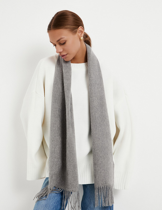 Серый женский шарф MASCOTTE 766-5205-5100 | ракурс 1