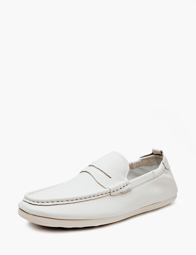 Молочные мужские мокасины из кожи MASCOTTE 98-413191-0101 | ракурс 2 Молочные мужские мокасины из кожи MASCOTTE 98-413191-0101 | ракурс 2
