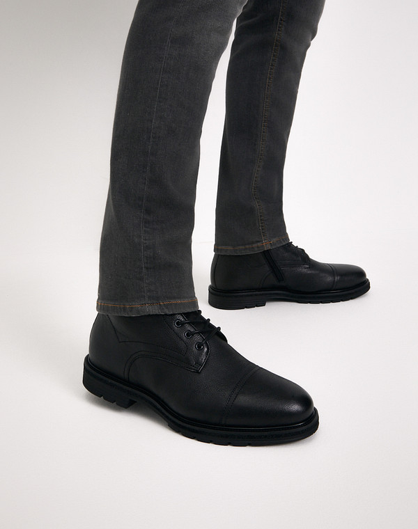 Черные мужские классические зимние ботинки 13490₽