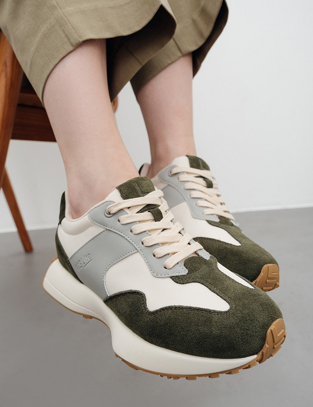 Оливковые женские кроссовки с молочными вставками MASCOTTE 234-414121-0210 | ракурс 1