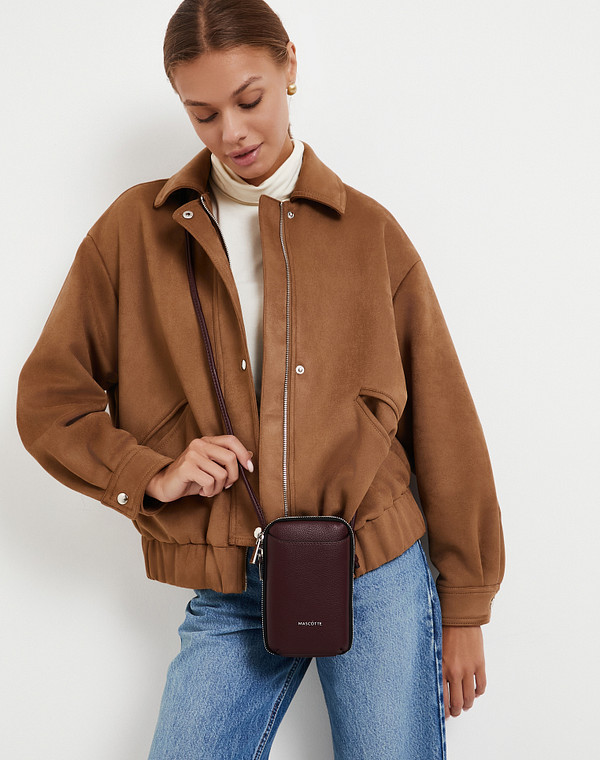 Бордовая женская сумка для мобильного 5090₽