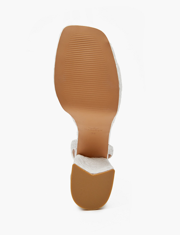 Белые женские босоножки MASCOTTE 125-410111-0201 | ракурс 6 Белые женские босоножки MASCOTTE 125-410111-0201 | ракурс 6