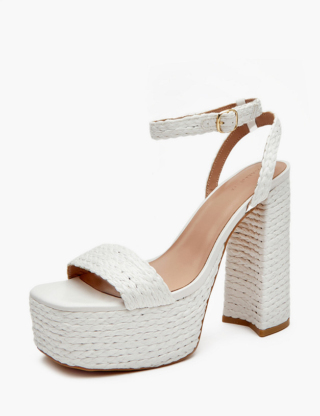 Белые женские босоножки MASCOTTE 125-410111-0201 | ракурс 3 Белые женские босоножки MASCOTTE 125-410111-0201 | ракурс 3