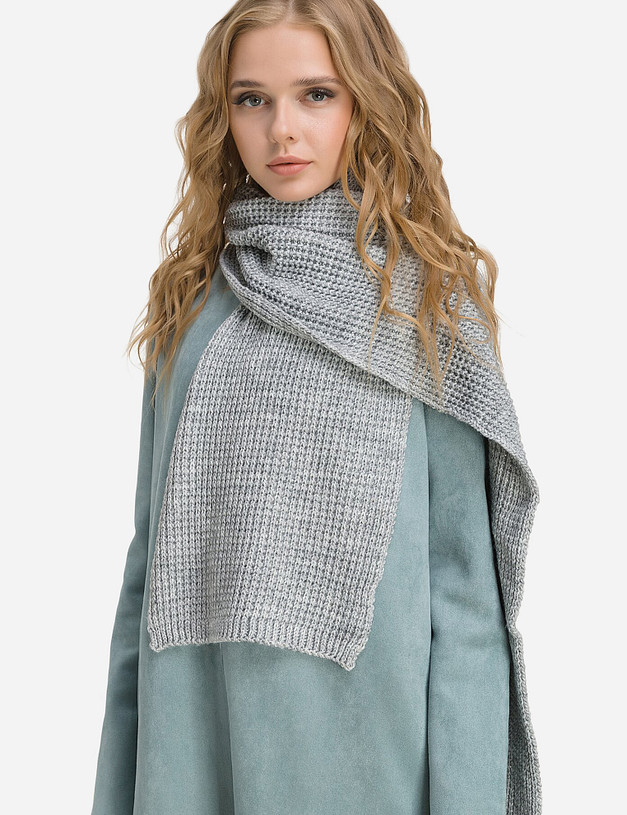 Серый женский шарф MASCOTTE 781-0217-510 | ракурс 3