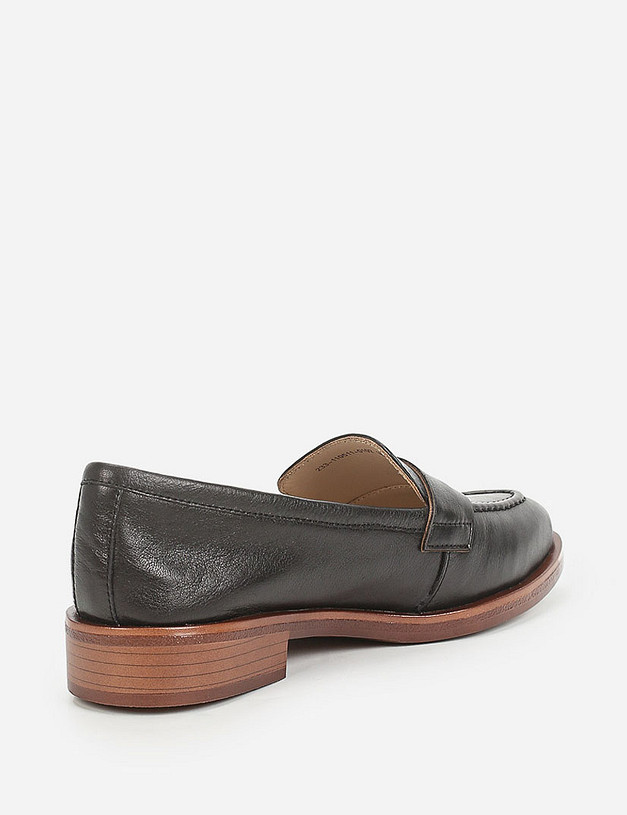 Черные кожаные женские лоферы MASCOTTE 233-110511-0102 | ракурс 3