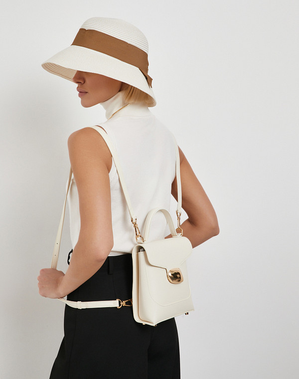 Белый женский рюкзак 5990₽