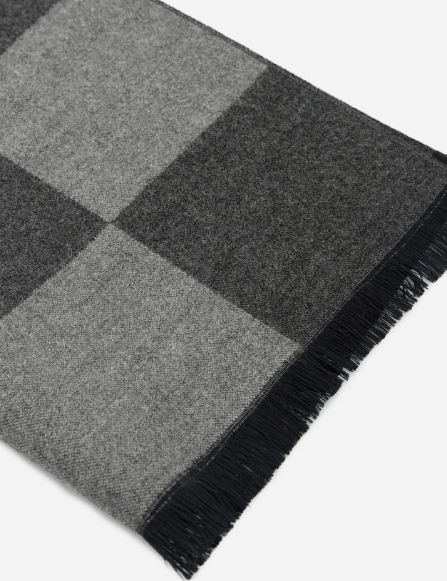 Серый мужской шарф MASCOTTE 730-0215-2410 | ракурс 2