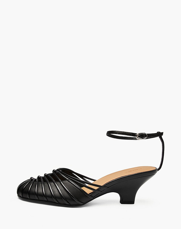 126-614811-0502 Туфли летние женские нат.кожа-и.кожа/нат.кожа черн, Mascotte